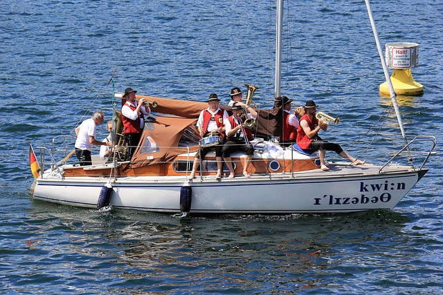 增强中场的 增强中场的